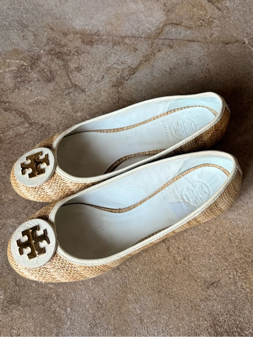 Tory Burch Natural Straw Ballet Flats with Cream Logo Medallion